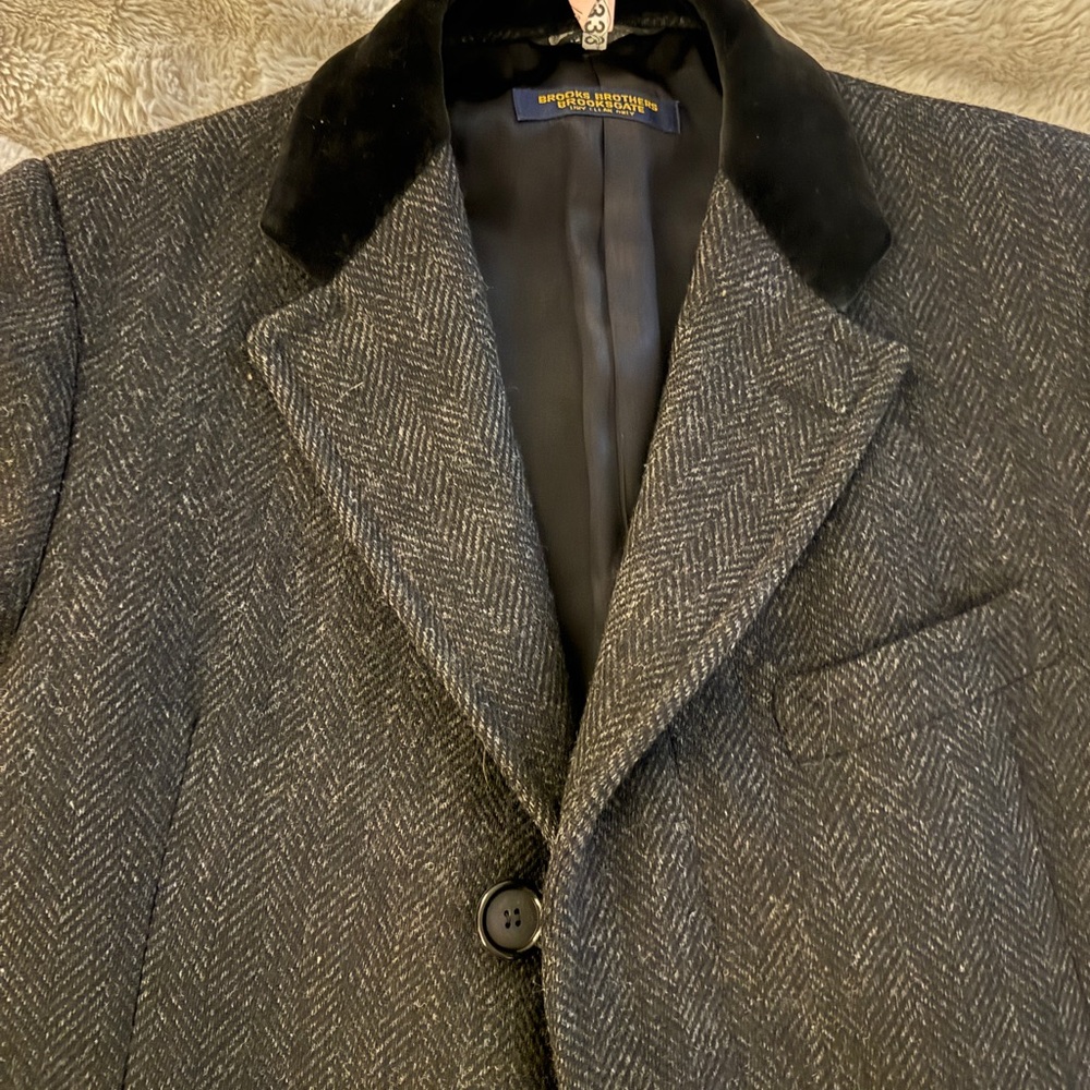 Brooks Brothers Black and Gray Overcoat - Picture 7 of 14
